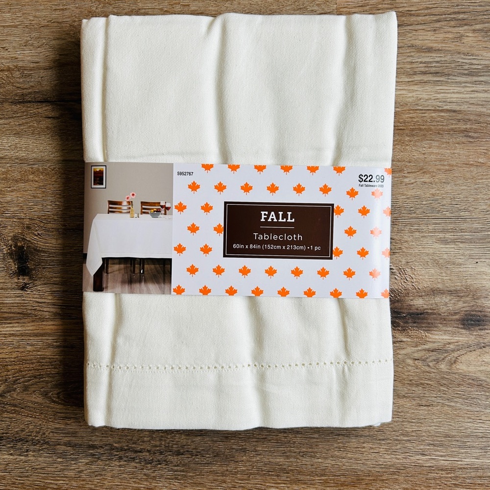 Fall Tablecloth NWT Brother Sister Design Studio and Hobby Lobby